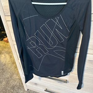 Under Armour Black Long Sleeve Women's Top